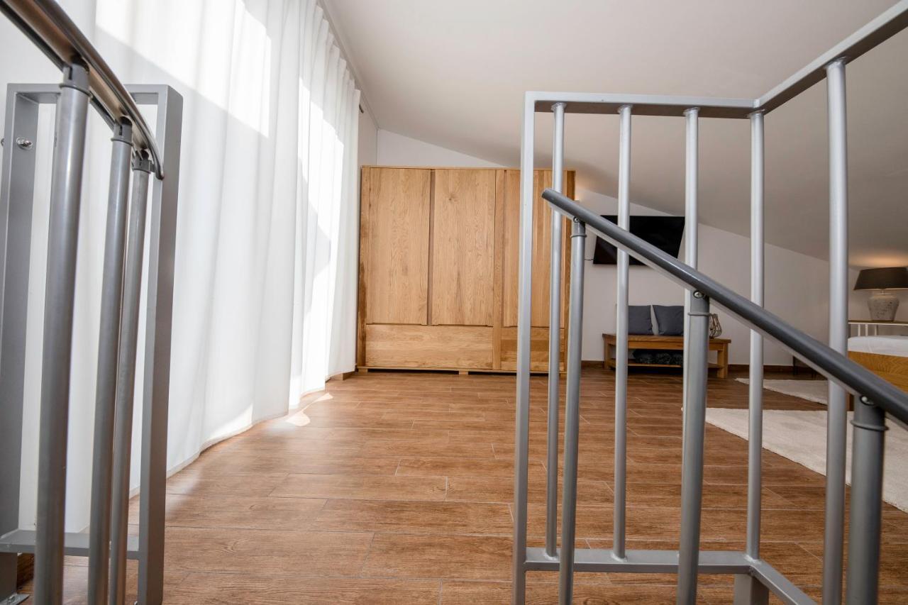 Palit 497/D, Apartment F Ngoại thất bức ảnh