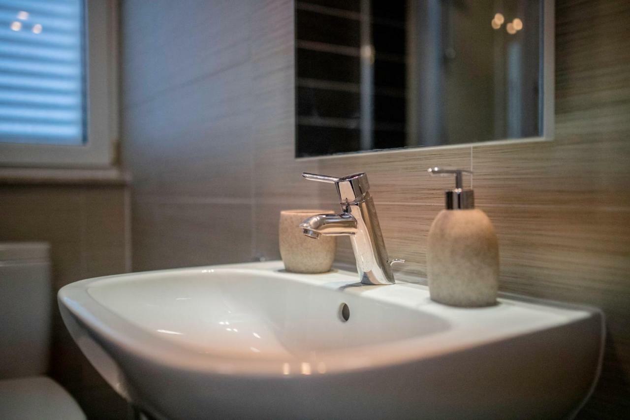 Palit 497/D, Apartment F Ngoại thất bức ảnh